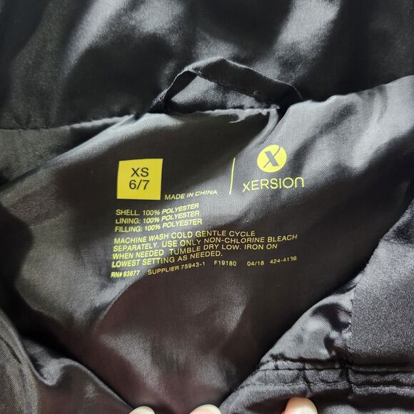 Xersion Kids Black Puffer Vest Zip Front Sleeveless Outerwear Size 6/7 - Picture 2 of 3